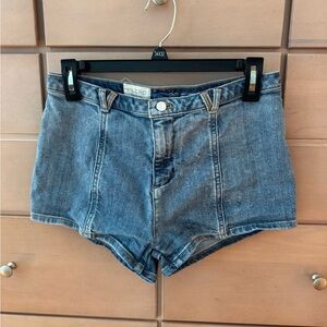 Pilcro|Anthropologie  High-Rise Jean Shorts in Light Blue Denim Size 26